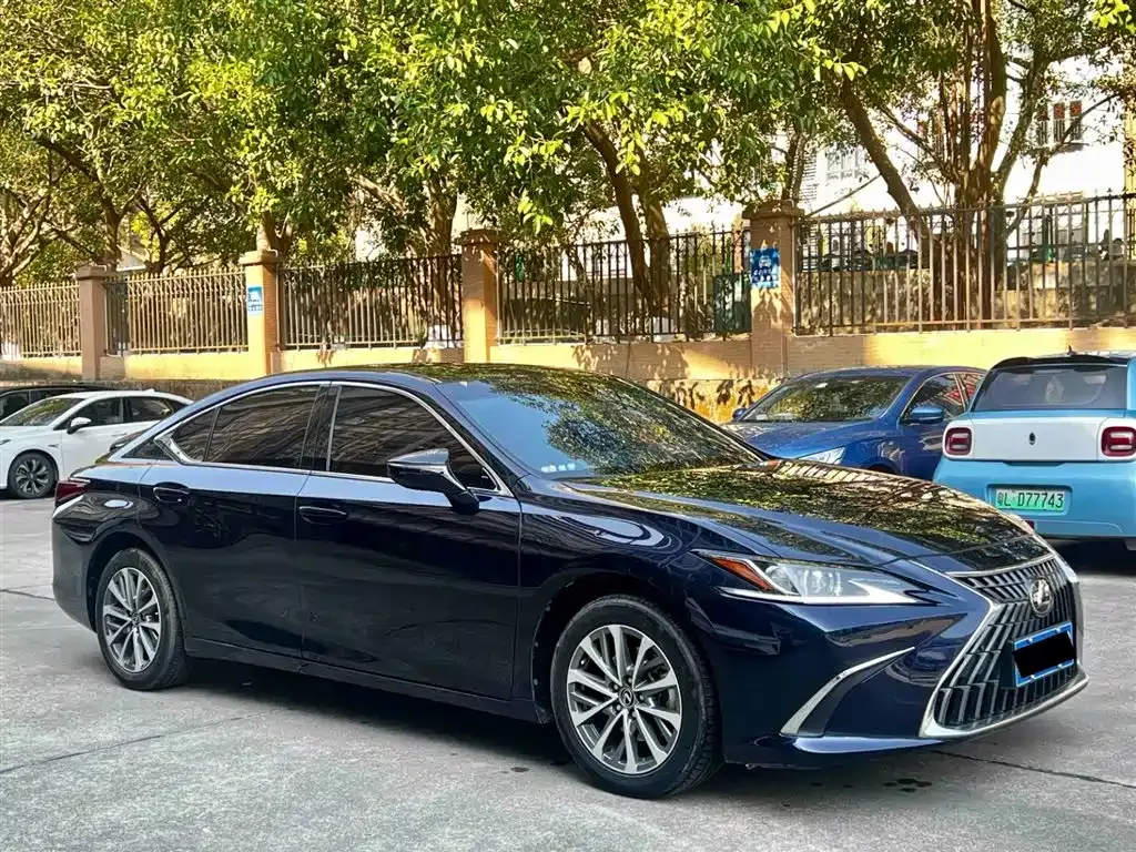 Lexus ES 2024 из CN, фото 8