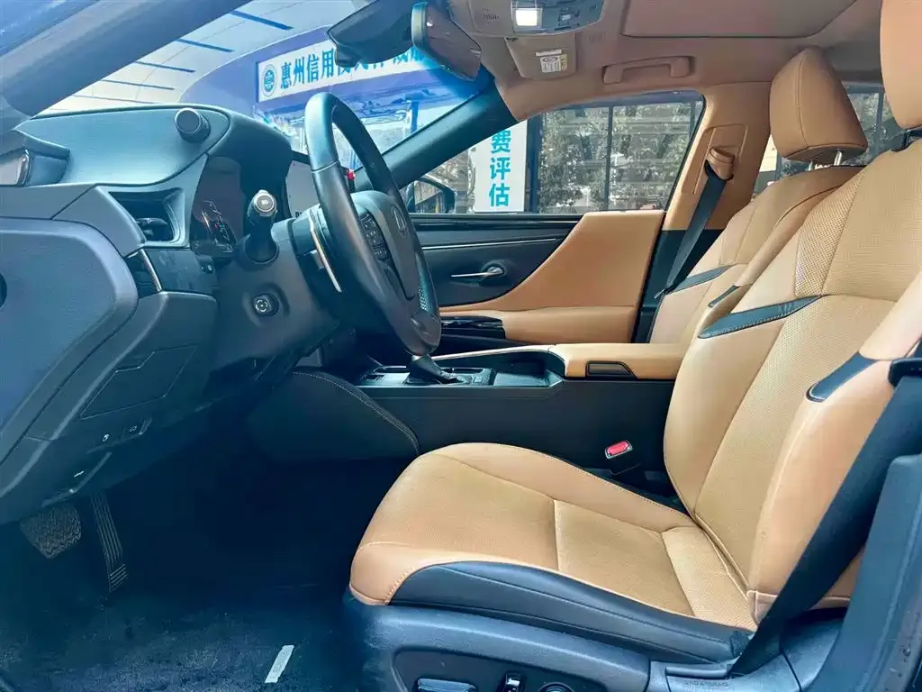 Lexus ES 2024 из CN, фото 3