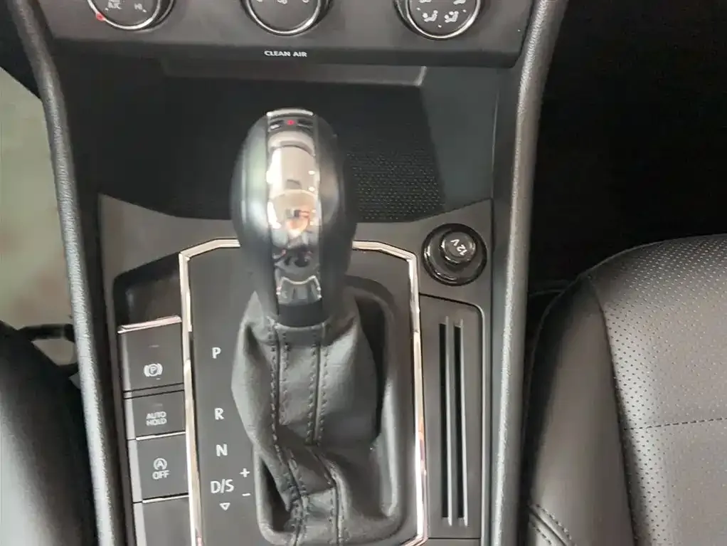 Volkswagen Lavida 2021 из CN, фото 7