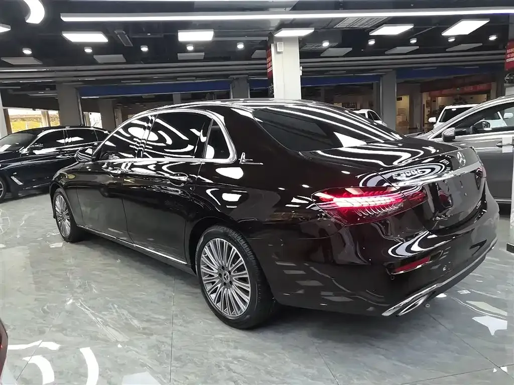 Mercedes-Benz E-Class 2023 из CN, фото 8