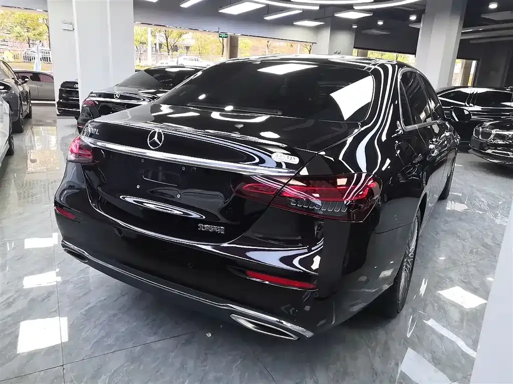 Mercedes-Benz E-Class 2023 из CN, фото 10