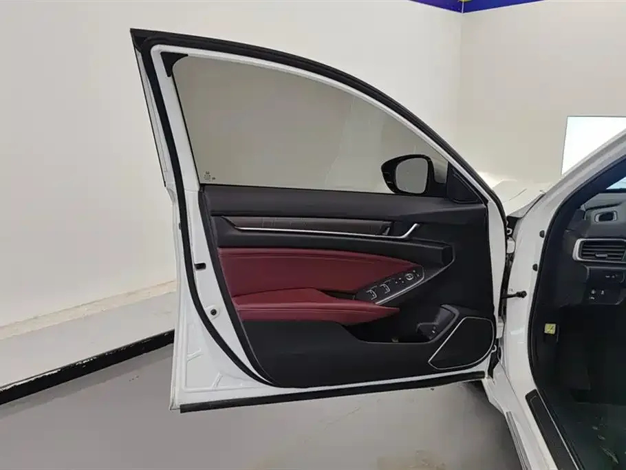 Honda Inspire 2022 из CN, фото 3