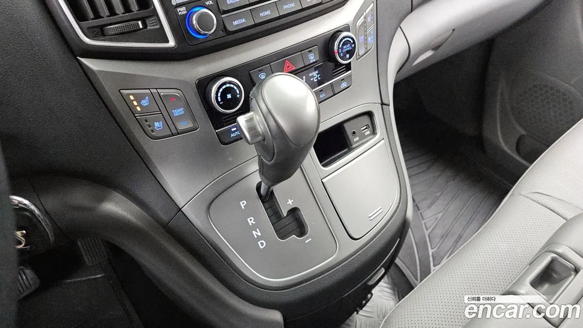 Hyundai Starex 2021 из KR, фото 9