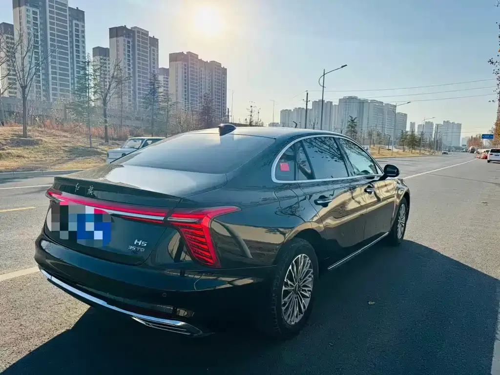 Hongqi H5 2024 из CN, фото 7
