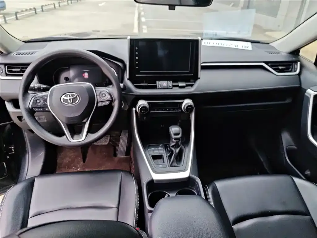 Toyota RAV4 2021 из CN, фото 3