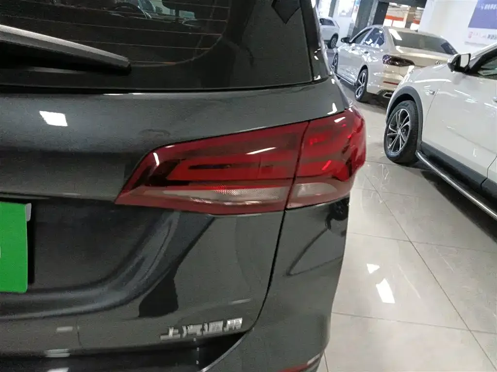 Chevrolet Equinox 2021 из CN, фото 8
