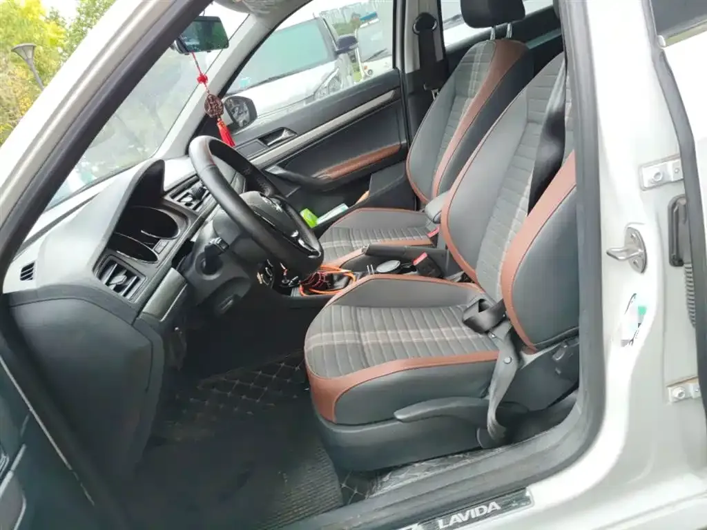 Volkswagen Lavida 2021 из CN, фото 8