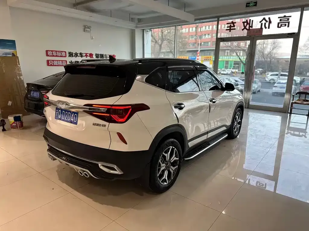 Kia KX3 2021 из CN, фото 8