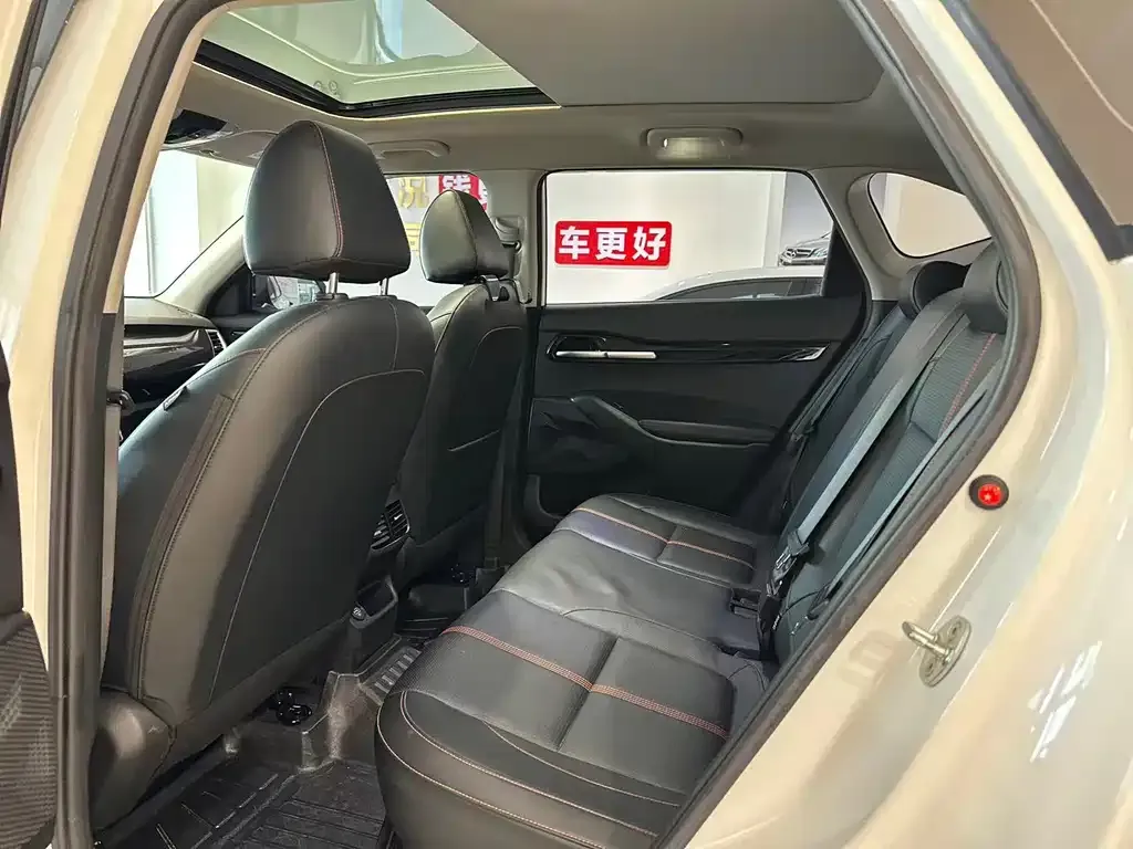 Kia KX3 2021 из CN, фото 7