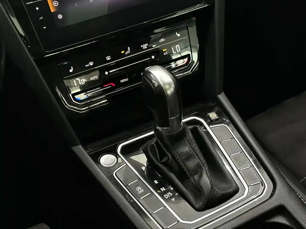 Volkswagen Magotan 2022 из CN, фото 10