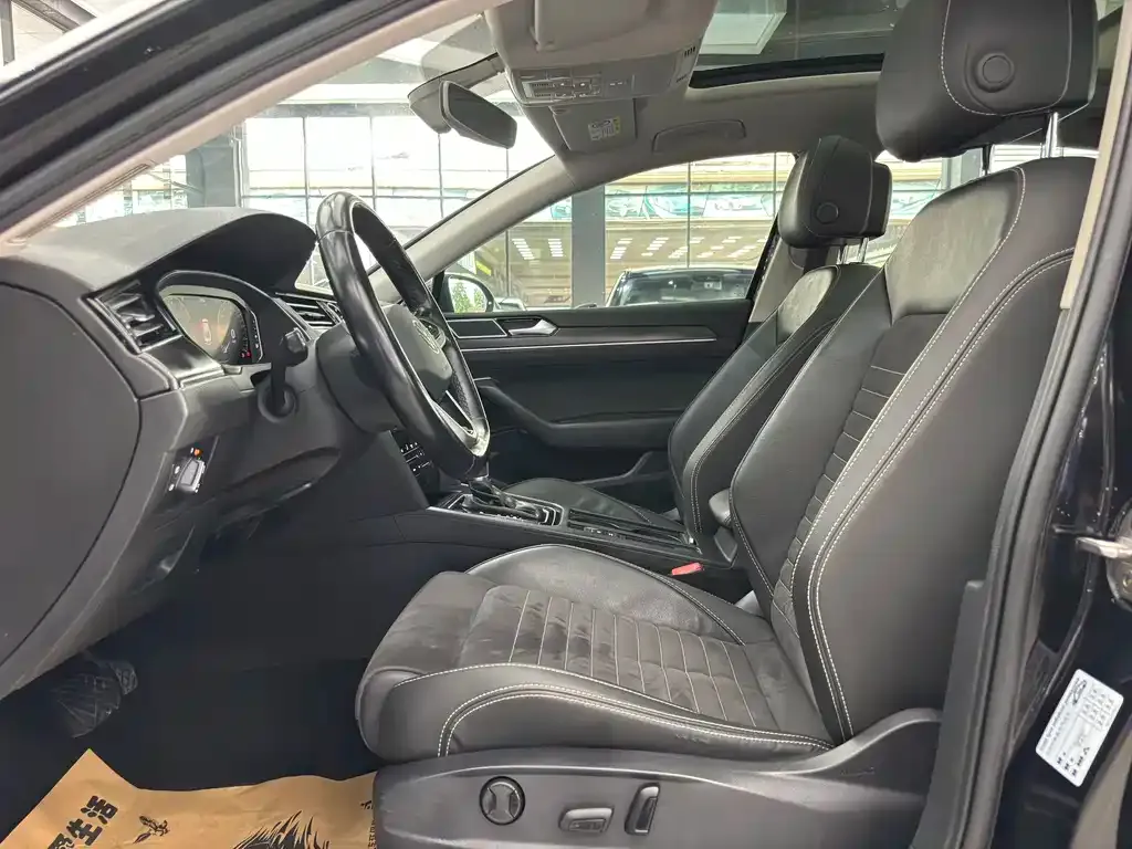 Volkswagen Magotan 2022 из CN, фото 9