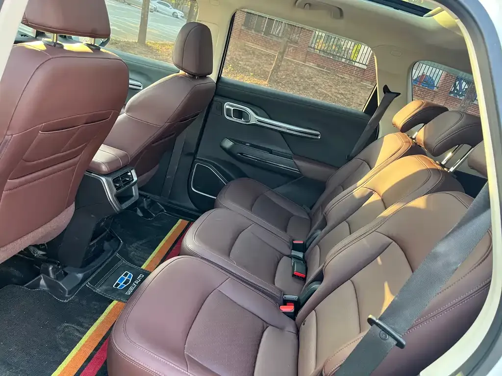 Geely Haoyue 2022 из CN, фото 9