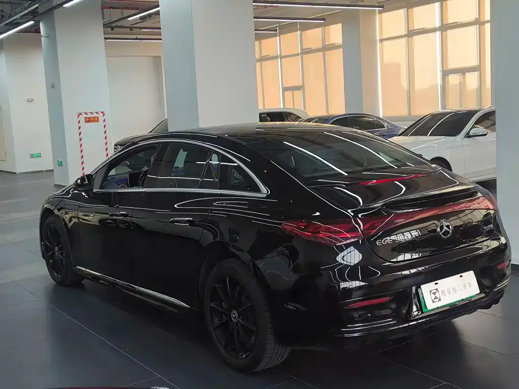 Mercedes-Benz EQE 2023 из CN, фото 8