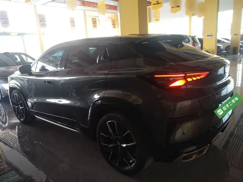Changan UNI-T 2023 из CN, фото 2