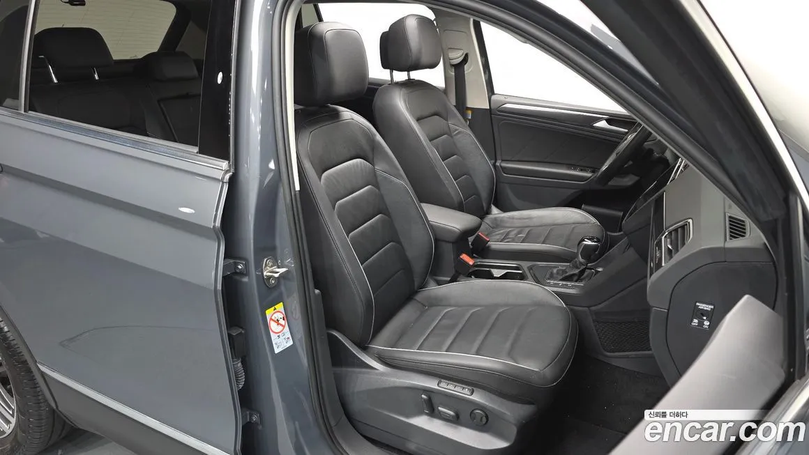 Volkswagen Tiguan — фото 4