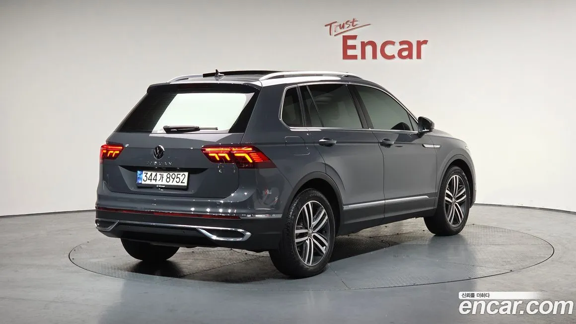 Volkswagen Tiguan — фото 3