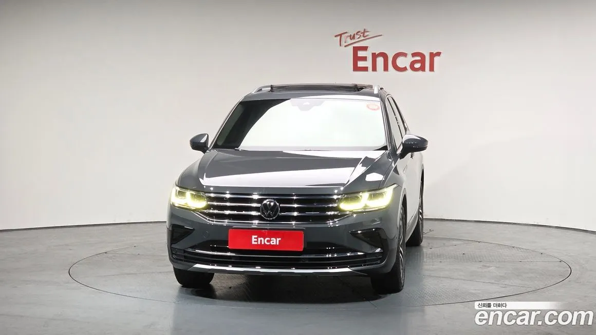Volkswagen Tiguan — фото 2