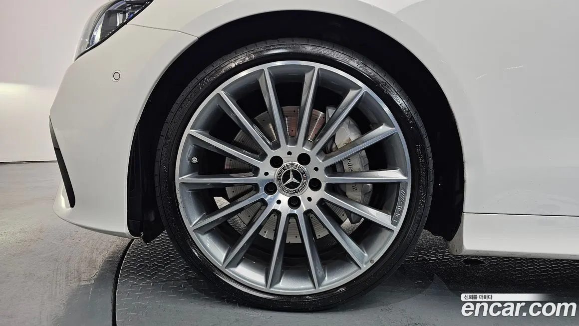 Mercedes-Benz E-Class 2021 из KR, фото 8