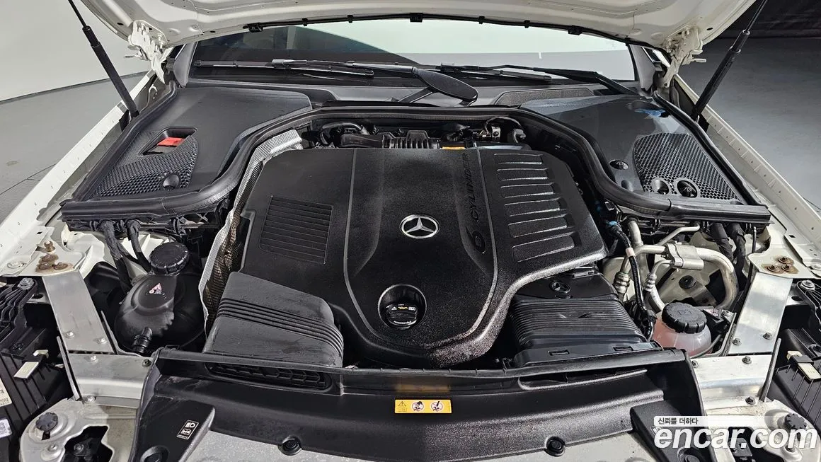 Mercedes-Benz E-Class 2021 из KR, фото 10
