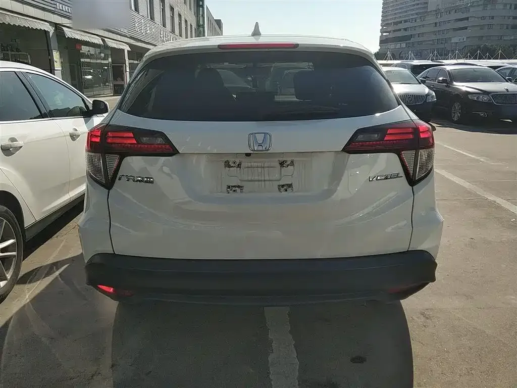 Honda Vezel 2022 из CN, фото 9