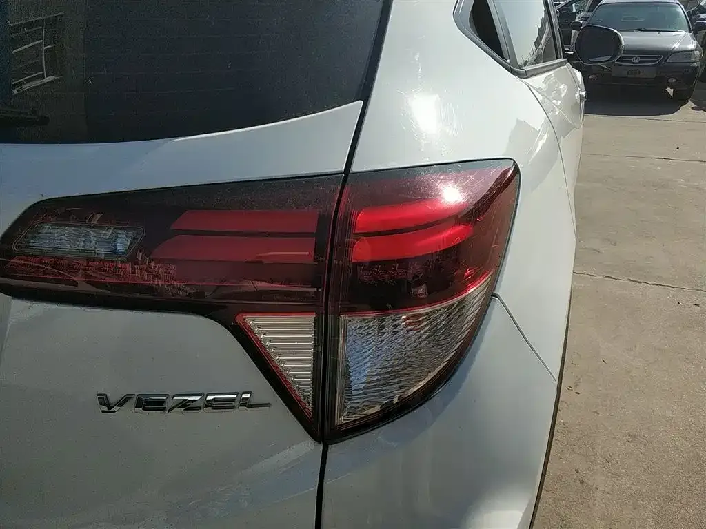 Honda Vezel 2022 из CN, фото 10
