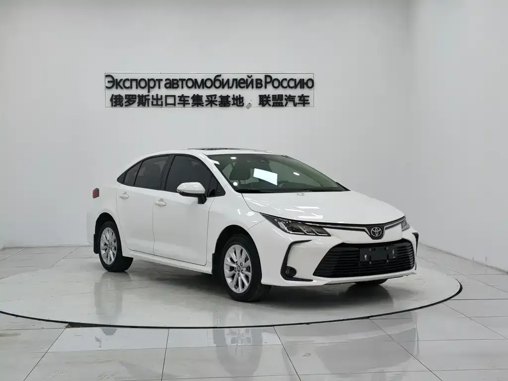 Toyota Corolla 2022 из CN, фото 1