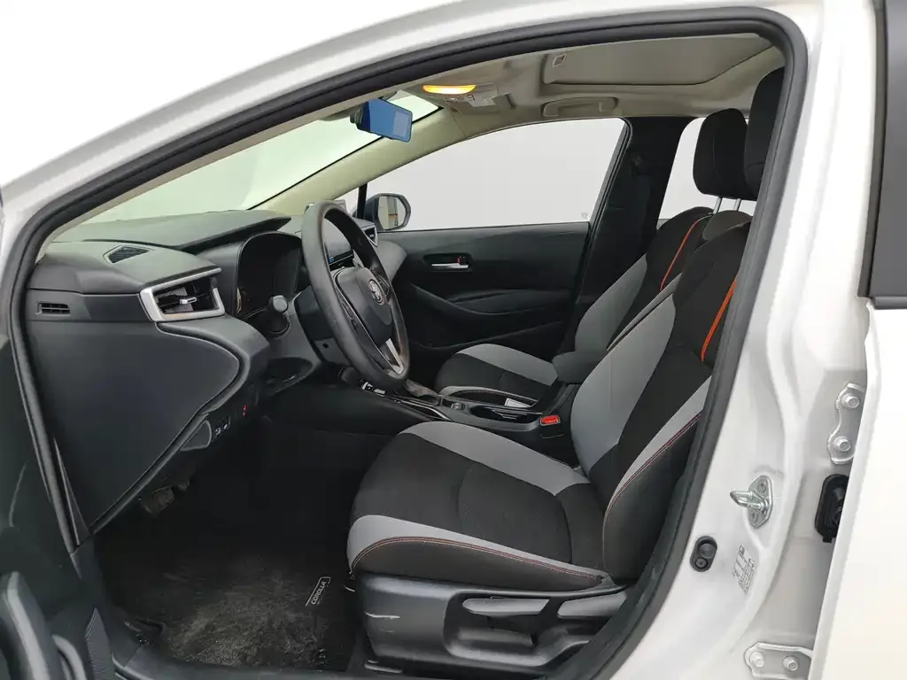 Toyota Corolla 2022 из CN, фото 8