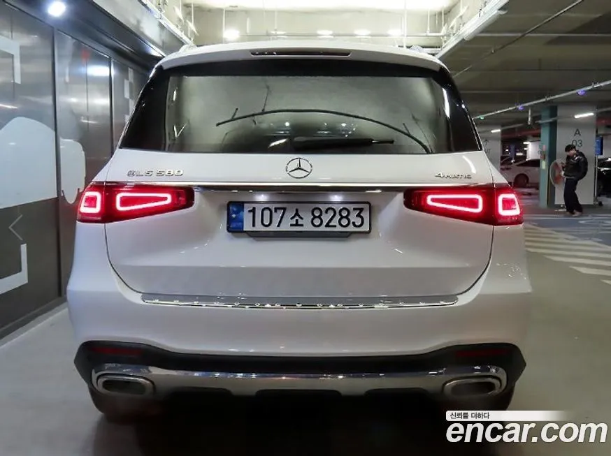 Mercedes-Benz GLS-Class — фото 10