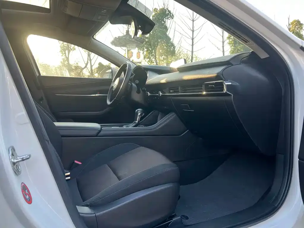 Mazda 3 Axela 2022 из CN, фото 10