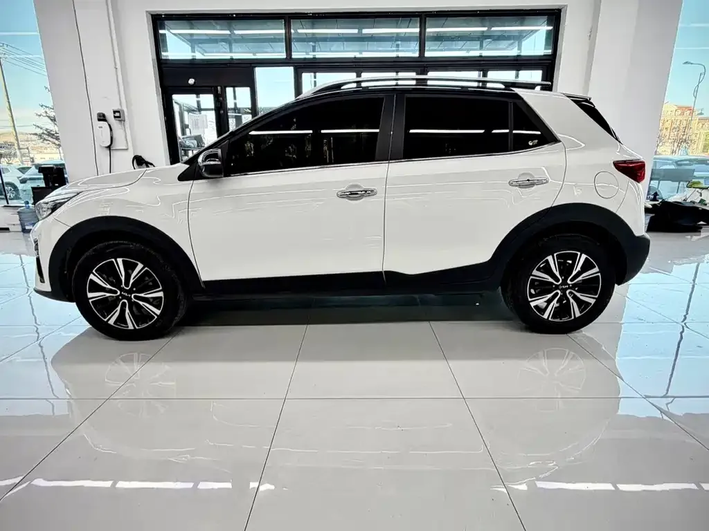 Kia KX1 2023 из CN, фото 2