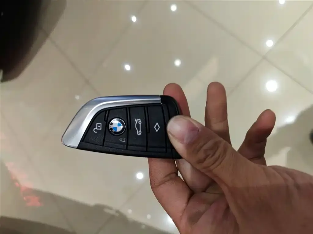 BMW X3 2022 из CN, фото 2