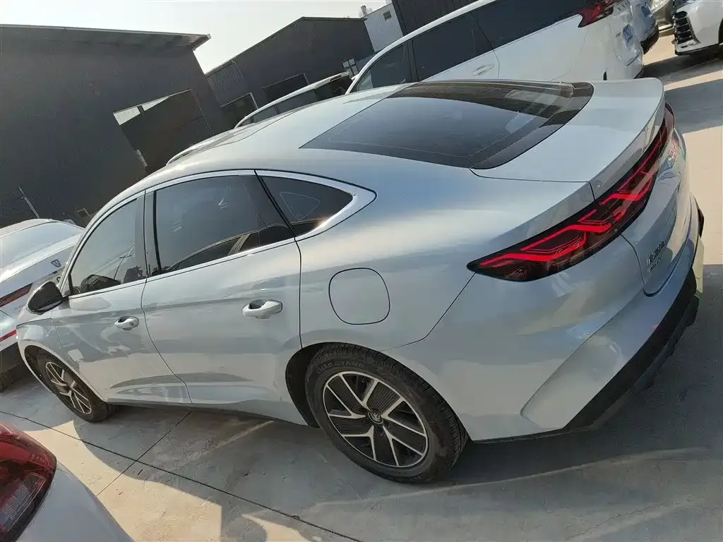BYD Qin L 2024 из CN, фото 2