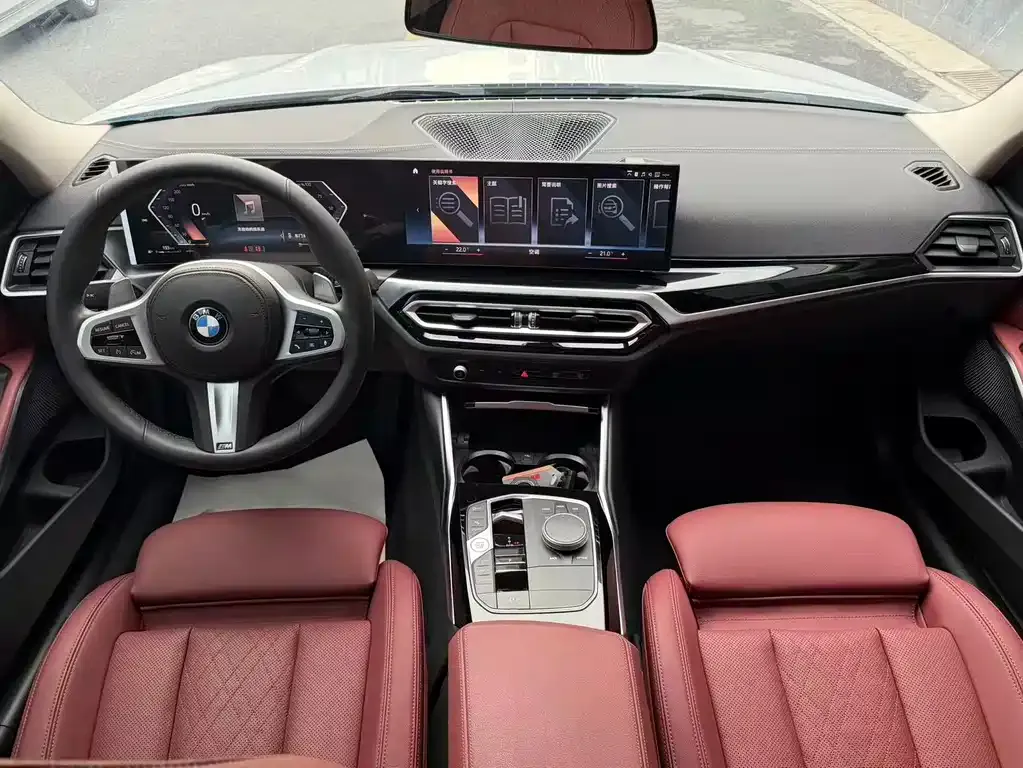 BMW 3 Series 2023 из CN, фото 6