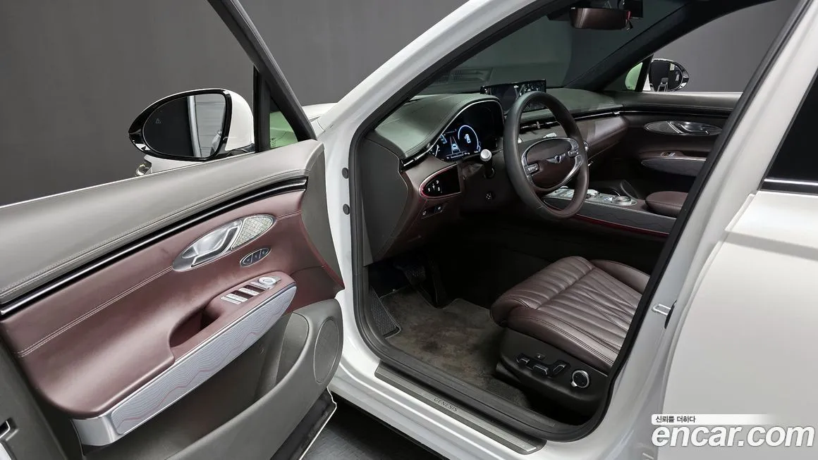 Genesis GV70 — фото 10