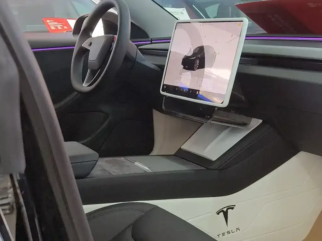 Tesla Model 3 2025 из CN, фото 3