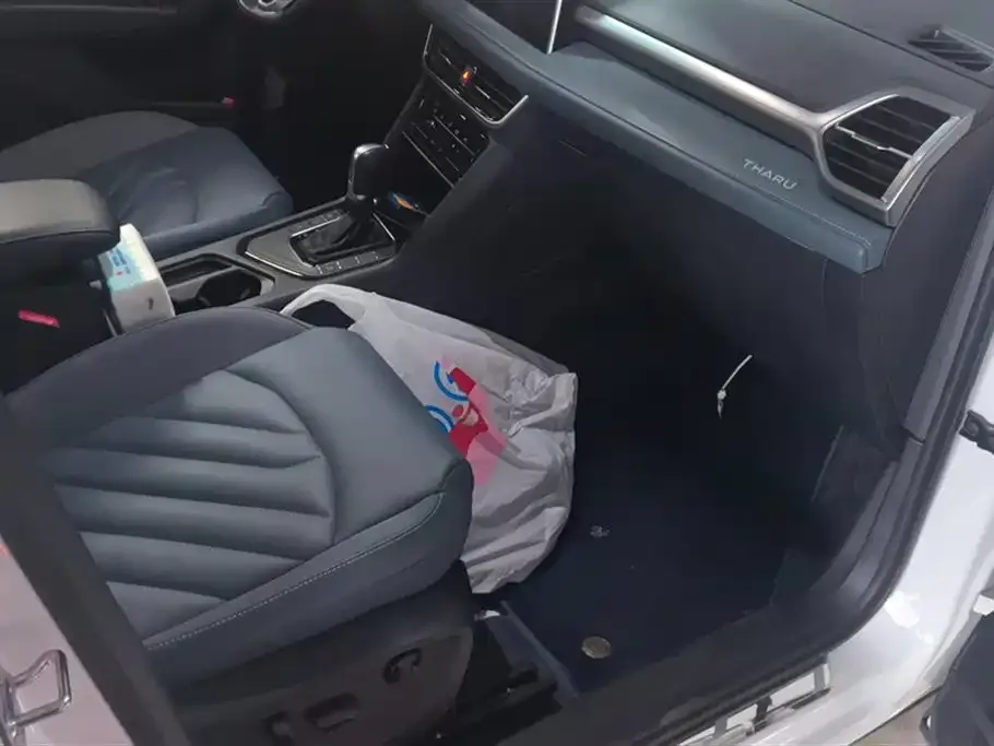 Volkswagen Tharu 2023 из CN, фото 8