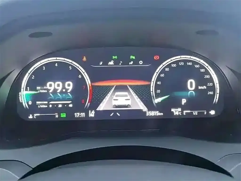 Toyota Camry 2023 из CN, фото 5