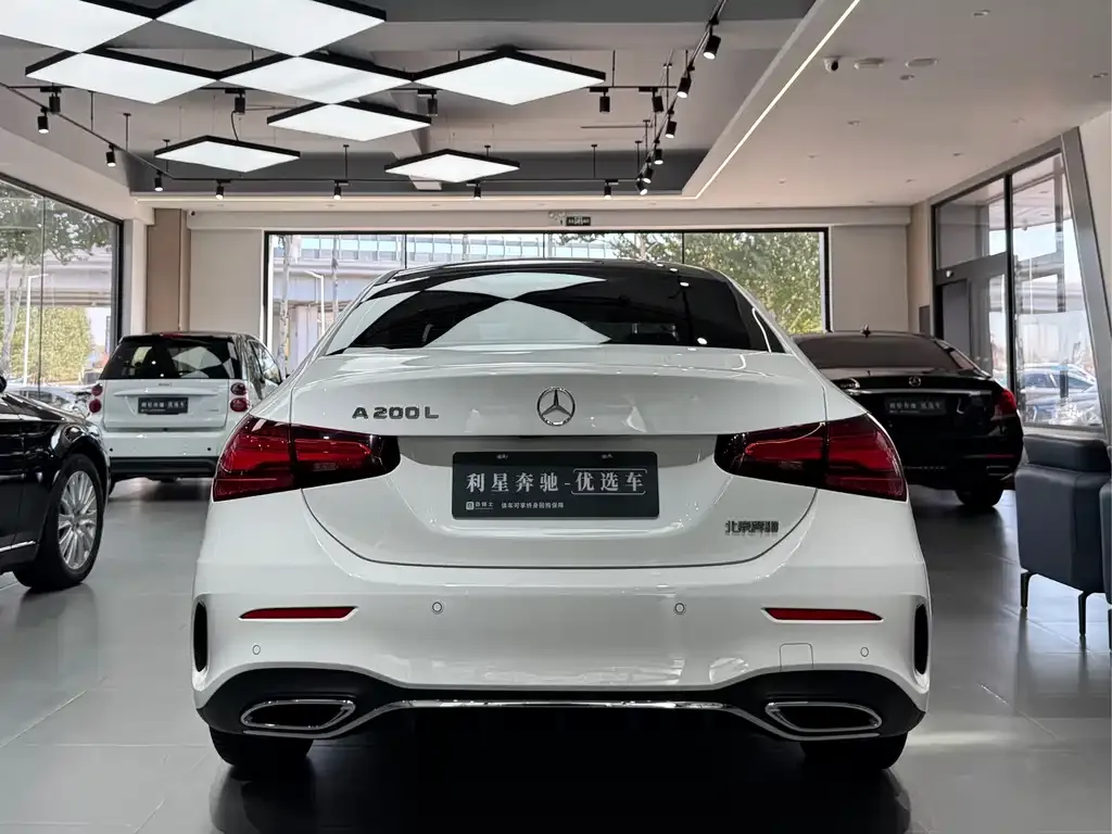 Mercedes-Benz A-Class 2024 из CN, фото 9