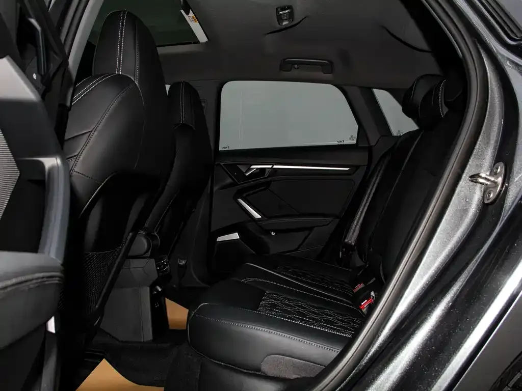 Audi A3 2025 из CN, фото 7