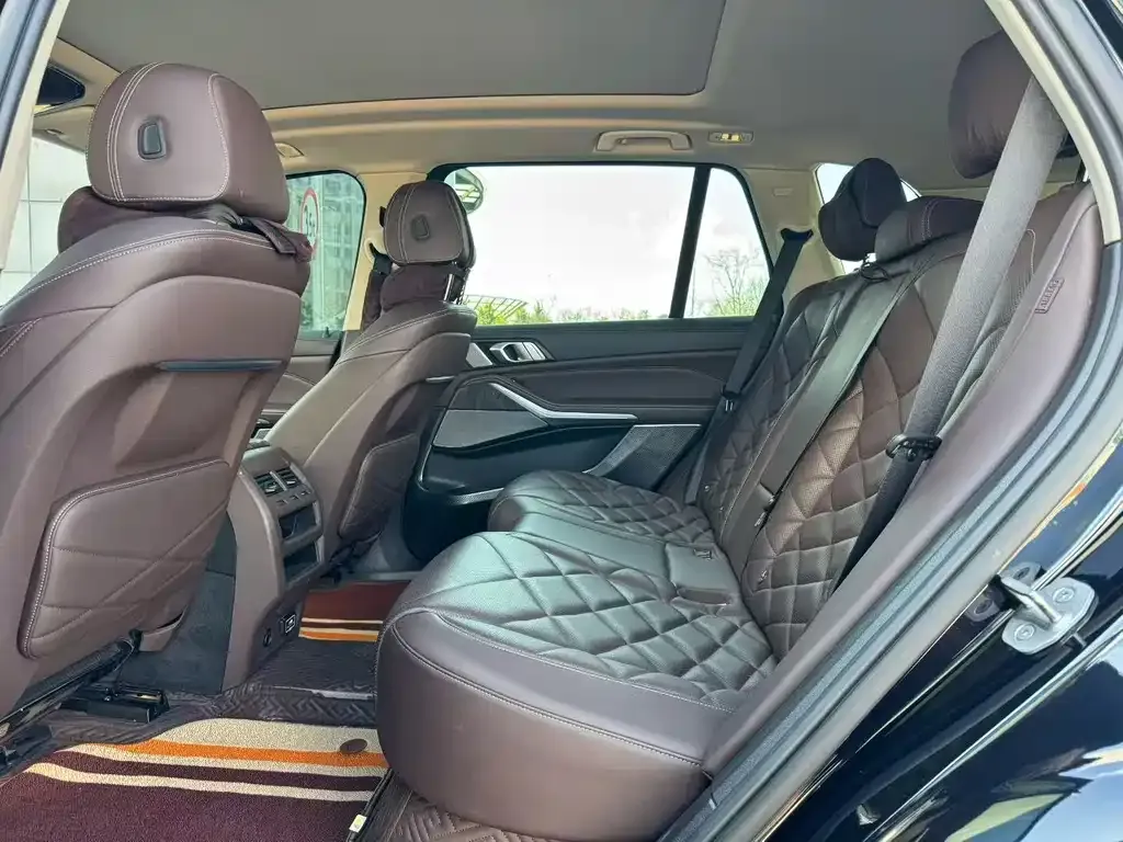 BMW X5 2022 из CN, фото 2