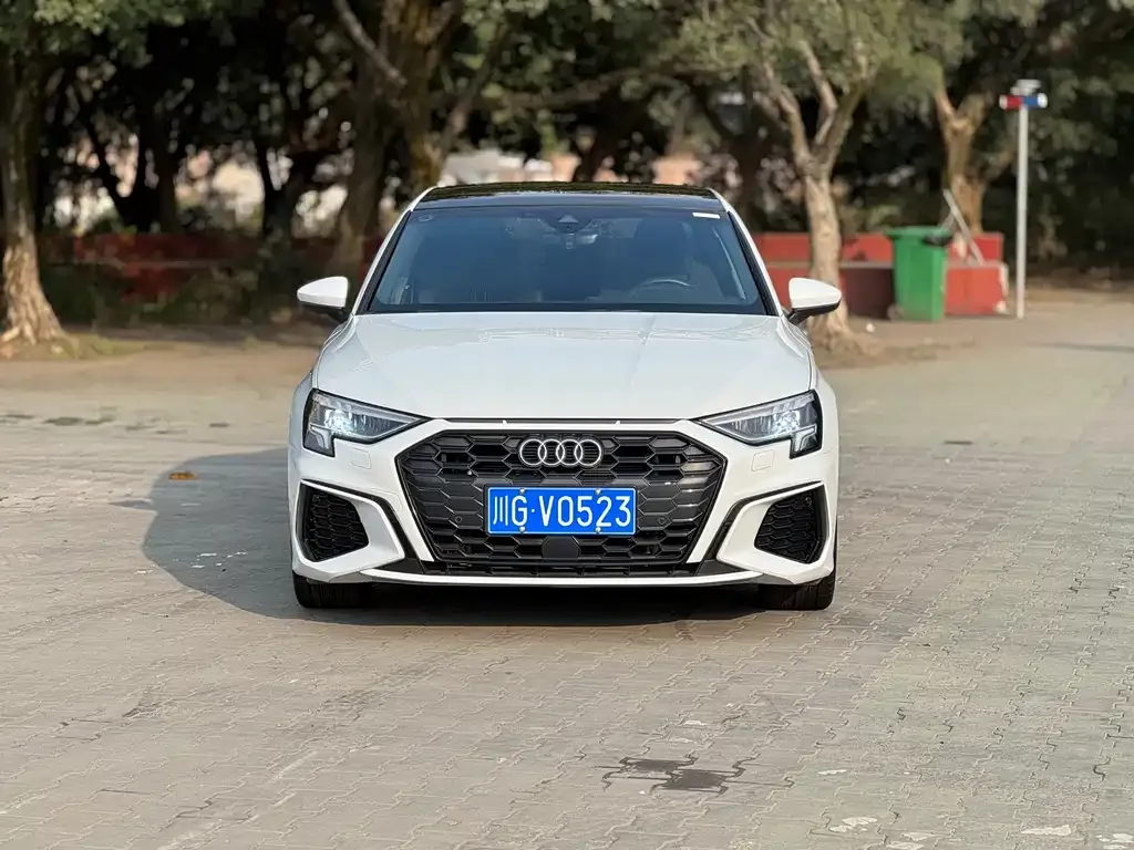Audi A3 2022 из CN, фото 5