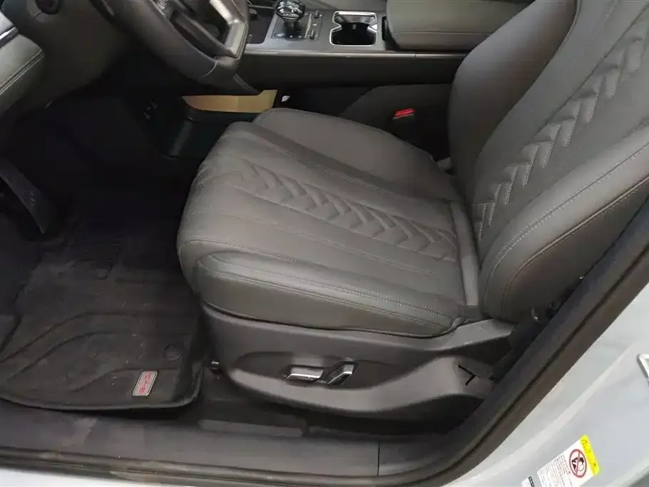 BYD L DM-i 2025 из CN, фото 9