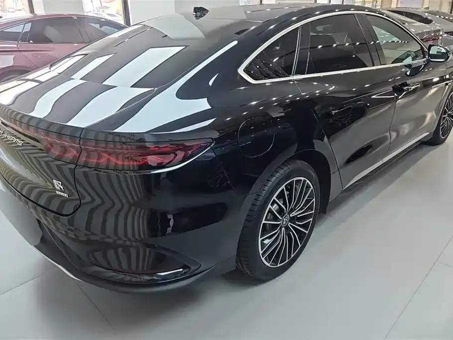 BYD Han 2025 из CN, фото 3