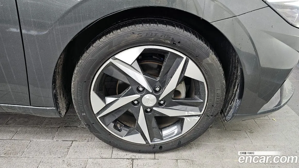 Hyundai AVANTE — фото 9