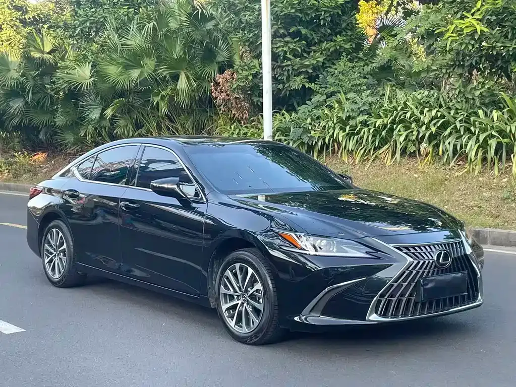 Lexus ES 2024 из CN, фото 8