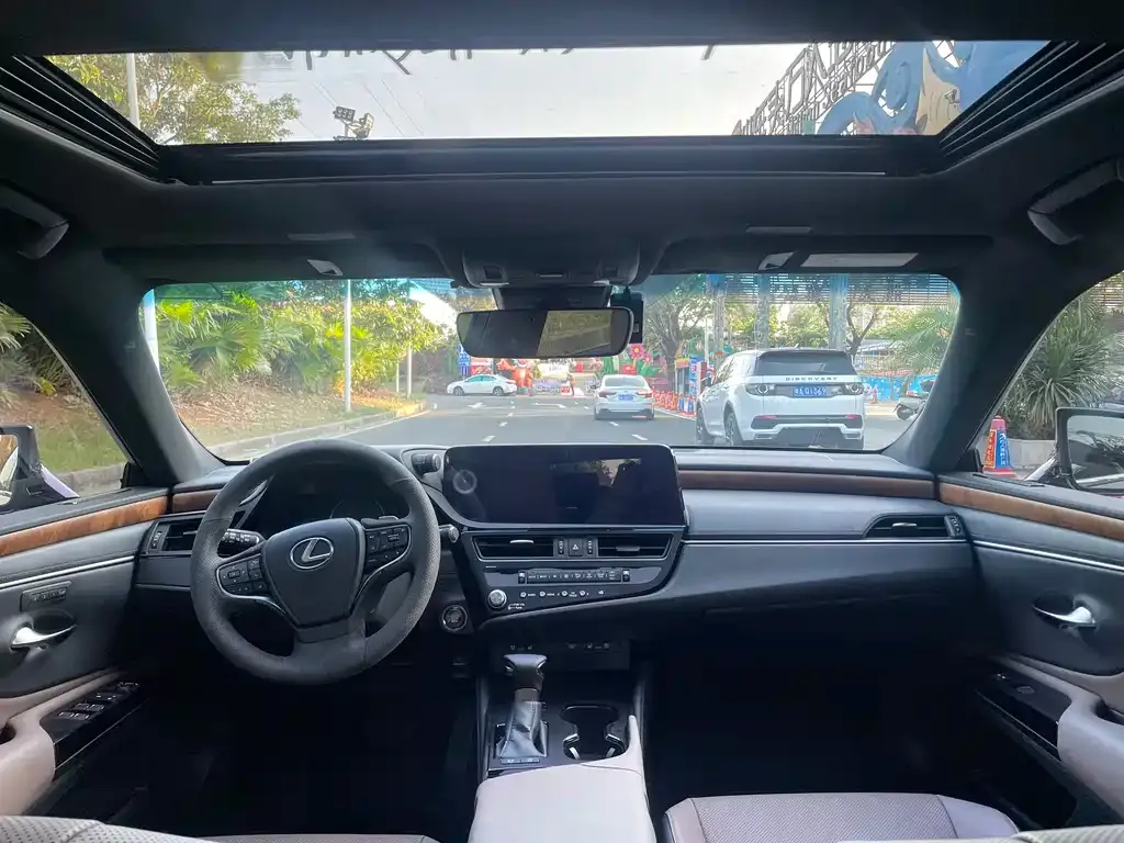 Lexus ES 2024 из CN, фото 5