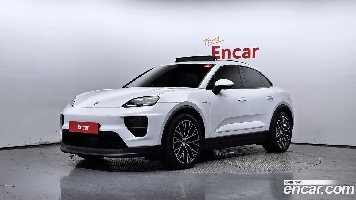 Porsche Macan — фото 1