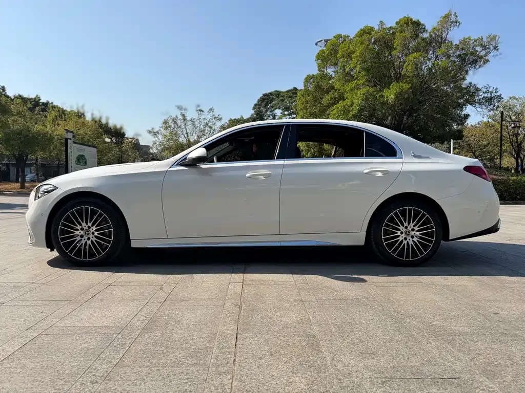 Mercedes-Benz C-Class 2023 из CN, фото 10