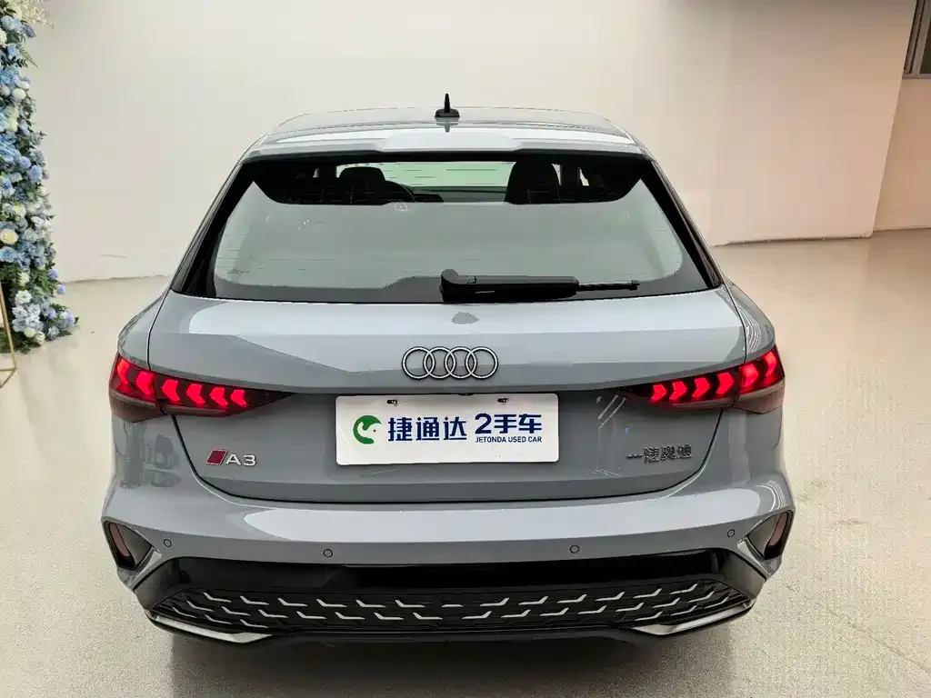 Audi A3 2024 из CN, фото 6