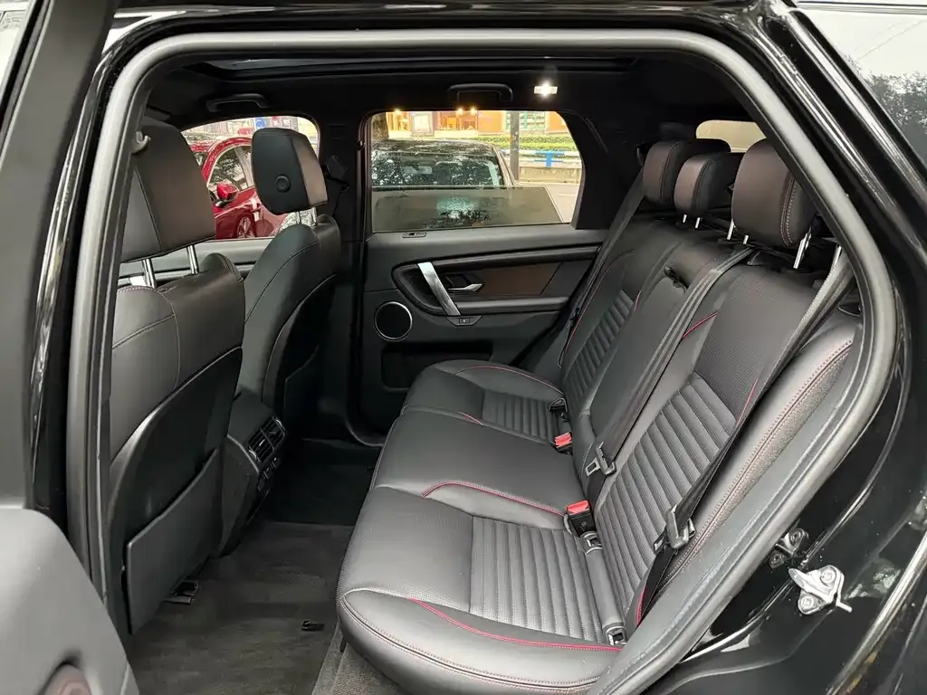 Land Rover Discovery Sport 2021 из CN, фото 2